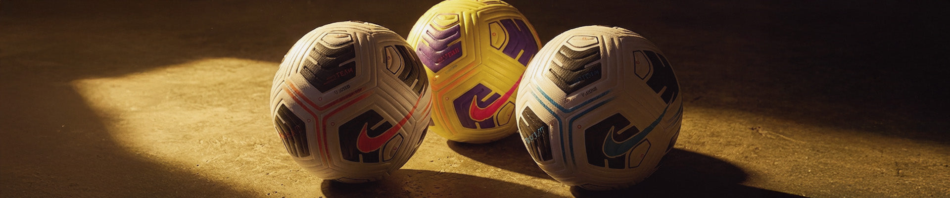 Nike Footballs